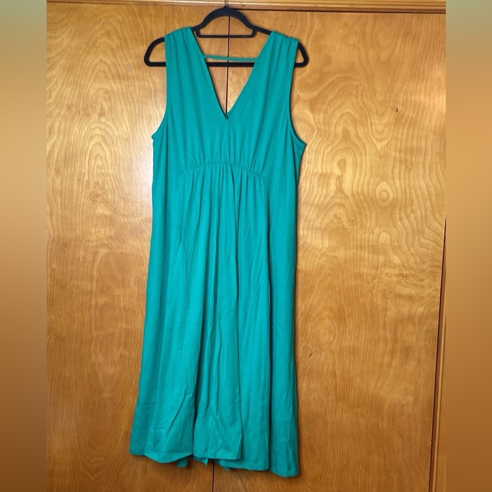Soft Surroundings V Neck Maxi Green Dress. Size L - Picture 7 of 10